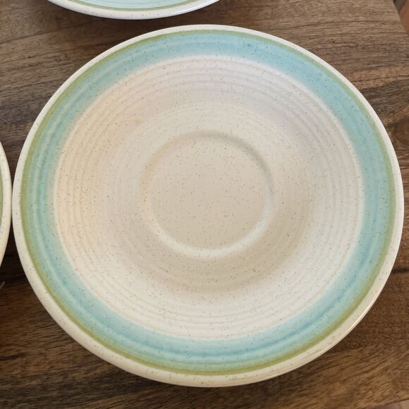 Vintage Franciscan Earthenware Tulip Time Coffee Saucers 6 1/4" Set of 4 - Picture 4 of 8